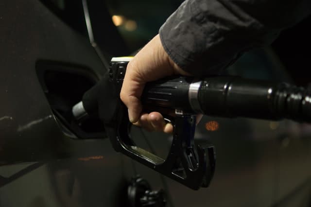 L’essence à prix coûtant, qu’est-ce que c’est ?